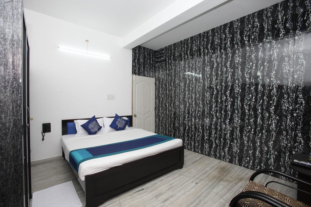 Oyo 935 Hotel Palkhee ムンバイ エクステリア 写真