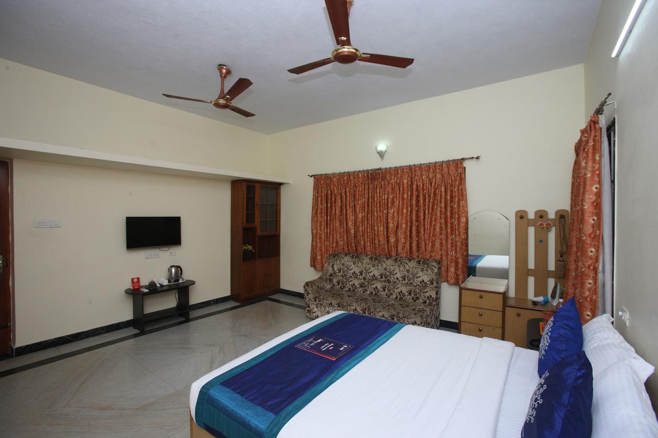 Oyo 935 Hotel Palkhee ムンバイ エクステリア 写真